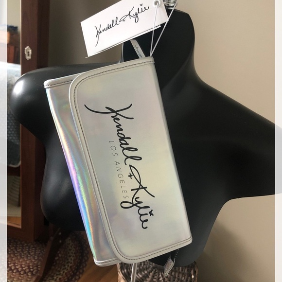 Pick 2/$25 NWT / Kendall + Kylie Bag - Picture 1 of 4